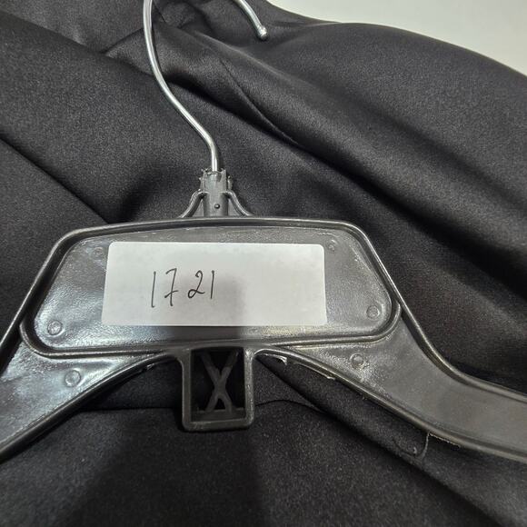 GUIZIO Wrapped Maxi Dress in Black - Picture 12 of 12